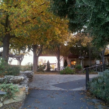 Castoro Cellars - Wineries Near Me - Templeton, California Castoro Cellars - Wineries Near Me - Templeton, California