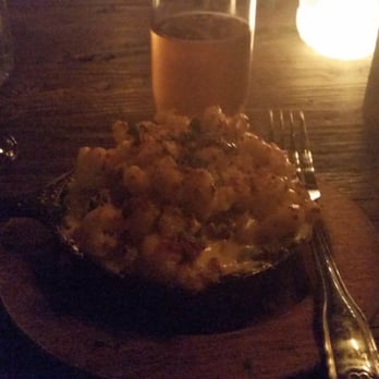 Little Bad Wolf - Bacon mac n cheese - American Near Me - Chicago, Illinois