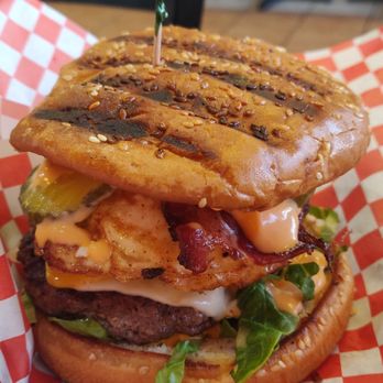Falafel Flare - Badmaash Burger - Mediterranean Near Me - Tracy, California