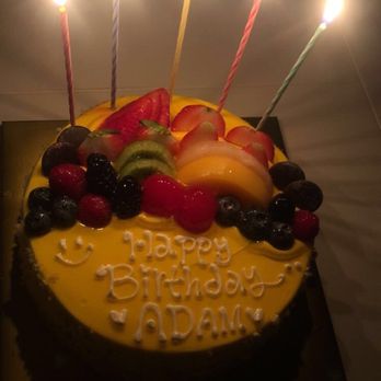 Sol Levante Bakery - Mango cake - Bakeries Near Me - Cheltenham, Pennsylvania
