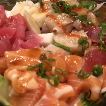 Kazoku Asian Fusion - Salmon, whitefish, Tuna, seared tuna and more on a bed of lettuce by request (Keto) - Sushi Bars Near Me - Mandeville, Louisiana