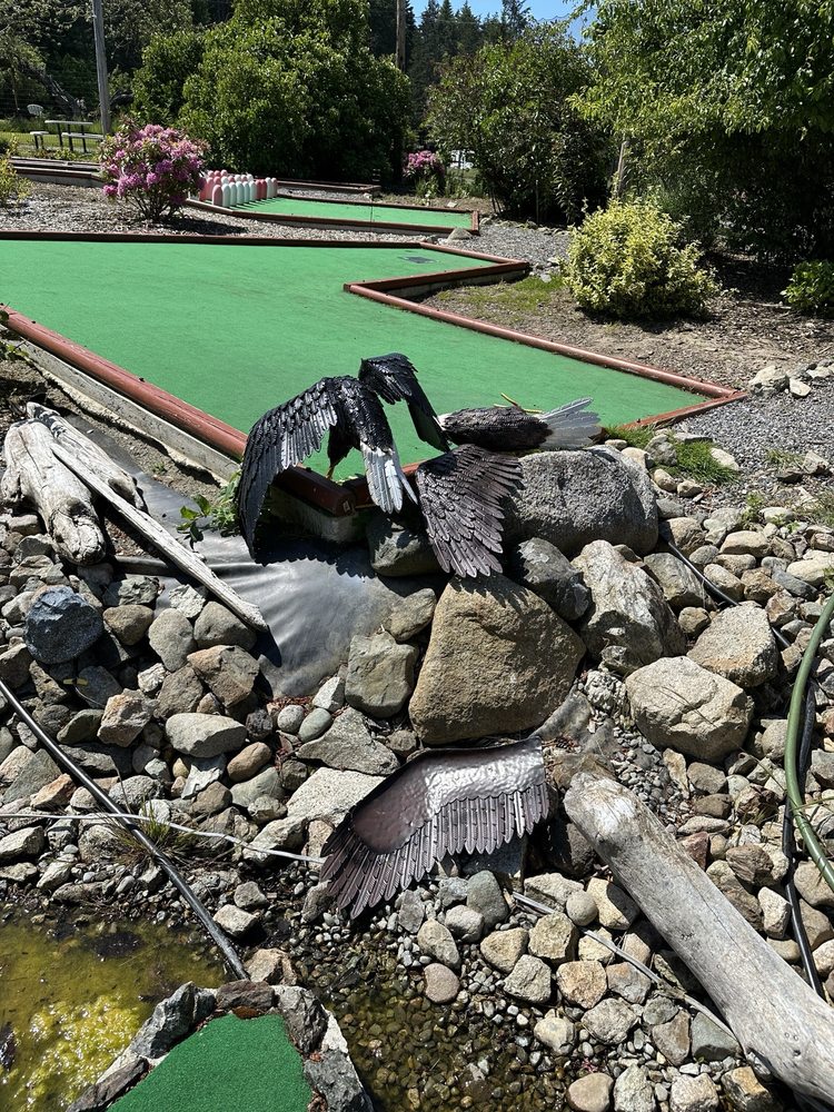 Orcas Mini Golf Logo
