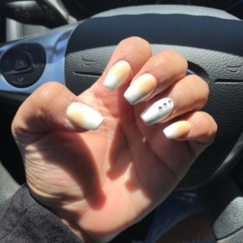 One Nail Spa - Ombré - Nail Salons Near Me - Downey, California One Nail Spa - Ombré - Nail Salons Near Me - Downey, California
