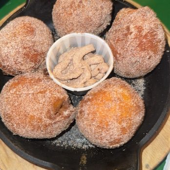 Rodeo Goat - Pumping GOAT BALLS - Burgers Near Me - Dallas, Texas