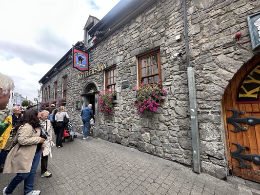 Kyteler's Inn by null