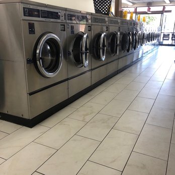Elk Grove Launderland - Brand new floors and spotless! Very clean! - Laundromat Near Me - Elk Grove, California Elk Grove Launderland - Brand new floors and spotless! Very clean! - Laundromat Near Me - Elk Grove, California