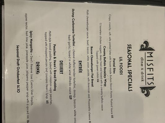 Misfits Dine & Drink by null