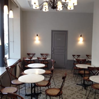 Paris Baguette - Bakeries Near Me - Paris, 75