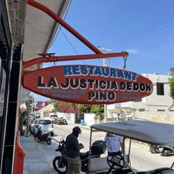 La Justicia de Don Pino - This is the place with great seafood