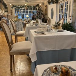 Potpourri Boulangerie - Beautifully decorated