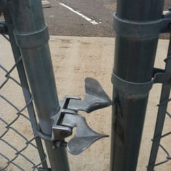 Homer's Run Dog Park - Outer gate does NOT latch!!