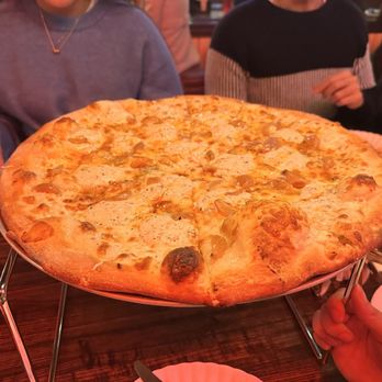 Bud’s Pizza & Beer - Pizza Near Me - St. Louis, Missouri