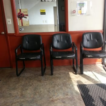 Jiffy Lube - Waiting area - Auto Repair Near Me - Capitol Heights, Maryland Jiffy Lube - Waiting area - Auto Repair Near Me - Capitol Heights, Maryland