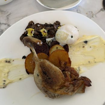 Clementine - Duck Leg Confit (substitute asparagus for mushrooms) - Mediterranean Near Me - Yountville, California Clementine - Duck Leg Confit (substitute asparagus for mushrooms) - Mediterranean Near Me - Yountville, California