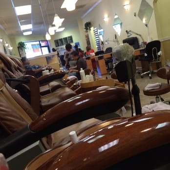 Pro Tanning & Nails - Pedicure area - Tanning Near Me - Glen Burnie, Maryland Pro Tanning & Nails - Pedicure area - Tanning Near Me - Glen Burnie, Maryland
