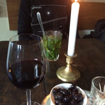 Weincafe W. - Dolcetto le Marne-Piemonte - Wine Bars Near Me - Berlin, BE