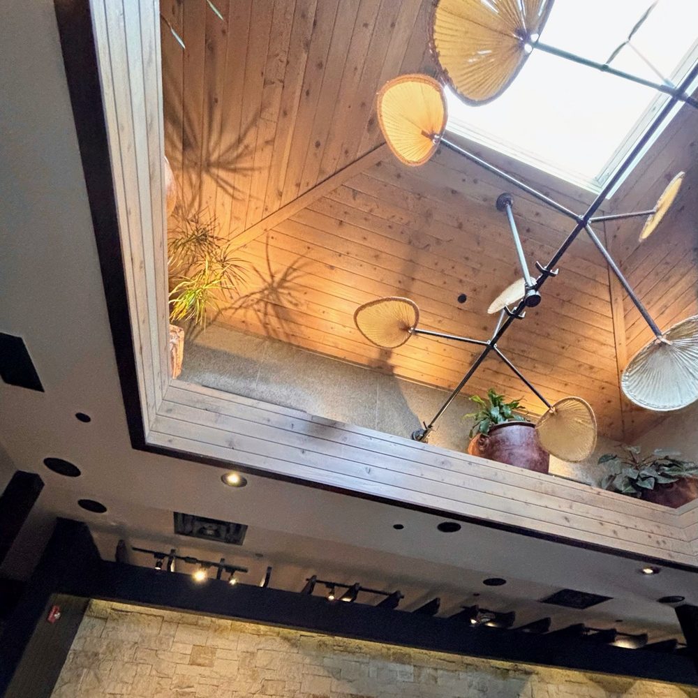 Cheddar's Scratch Kitchen - Inside - Comfort Food Near Me - Selma, Texas