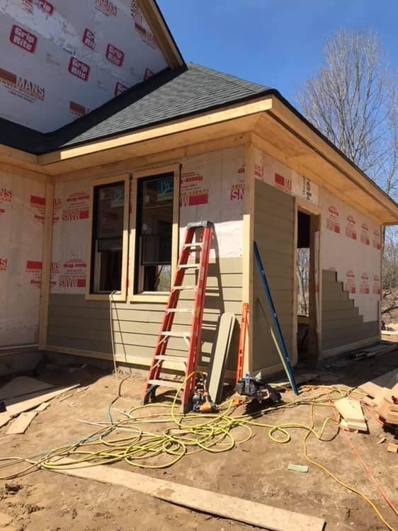 Slide of East Lansing Handyman