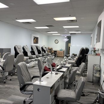 All Seasons Nail Spa - Newly renovated (June 25') Spa! Nails, Waxing and chair massage. - Nail Salons Near Me - Allen, Texas