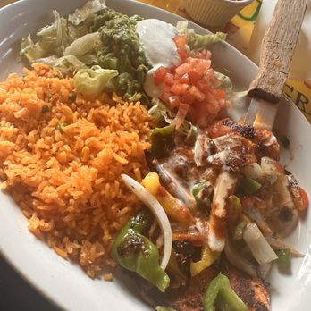 Aguacates Mexican Bar and Grill - SALSA Pollo Loco Plate - Mexican Near Me - Buffalo, New York Aguacates Mexican Bar and Grill - SALSA Pollo Loco Plate - Mexican Near Me - Buffalo, New York