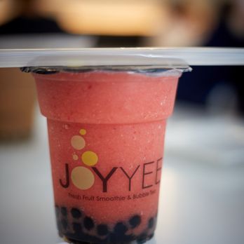 Joy Yee Noodle - The famous Strawberry Smoothie with Boba - Chinese Near Me - Chicago, Illinois