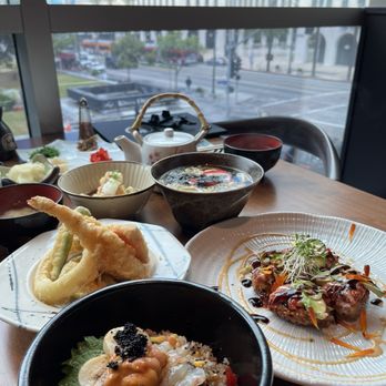 Sushi Hana - Sushi Bars Near Me - Los Angeles, California