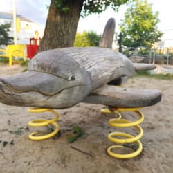 Spielplatz am Hafen - Wackeltiere