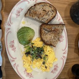 Avo & Eggs