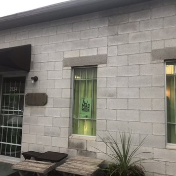 Mad Moon Cider Tap Room - Entrance - Cideries Near Me - Columbus, Ohio