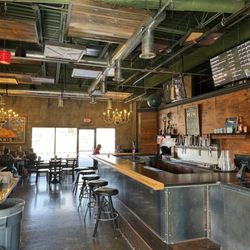 Yia Yia's Pizza & Beer