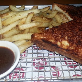 EGP Gastropub - The Grilled Cheese Meatloaf Sandwich. Awesome. - Gastropubs Near Me - Oceanside, New York