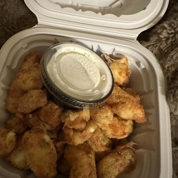 Royce - Cheese curds - Bars Near Me - Reno, Nevada Royce - Cheese curds - Bars Near Me - Reno, Nevada