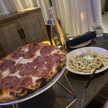 Kassi Beach - Mushroom carbonara pasta and soppressata pizza - Italian Near Me - Las Vegas, Nevada