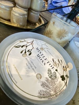 Anthropologie by null