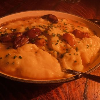 Armitage Alehouse - Mashed potato (side) - Pubs Near Me - Chicago, Illinois Armitage Alehouse - Mashed potato (side) - Pubs Near Me - Chicago, Illinois