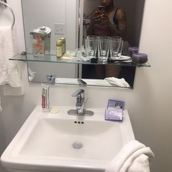 Grove Inn - The sink after one use. - Hotels Near Me - San Francisco, California Grove Inn - The sink after one use. - Hotels Near Me - San Francisco, California