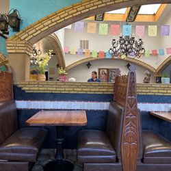 La Fiesta Mexican Bar and Grill - Like being back in old Mexico
