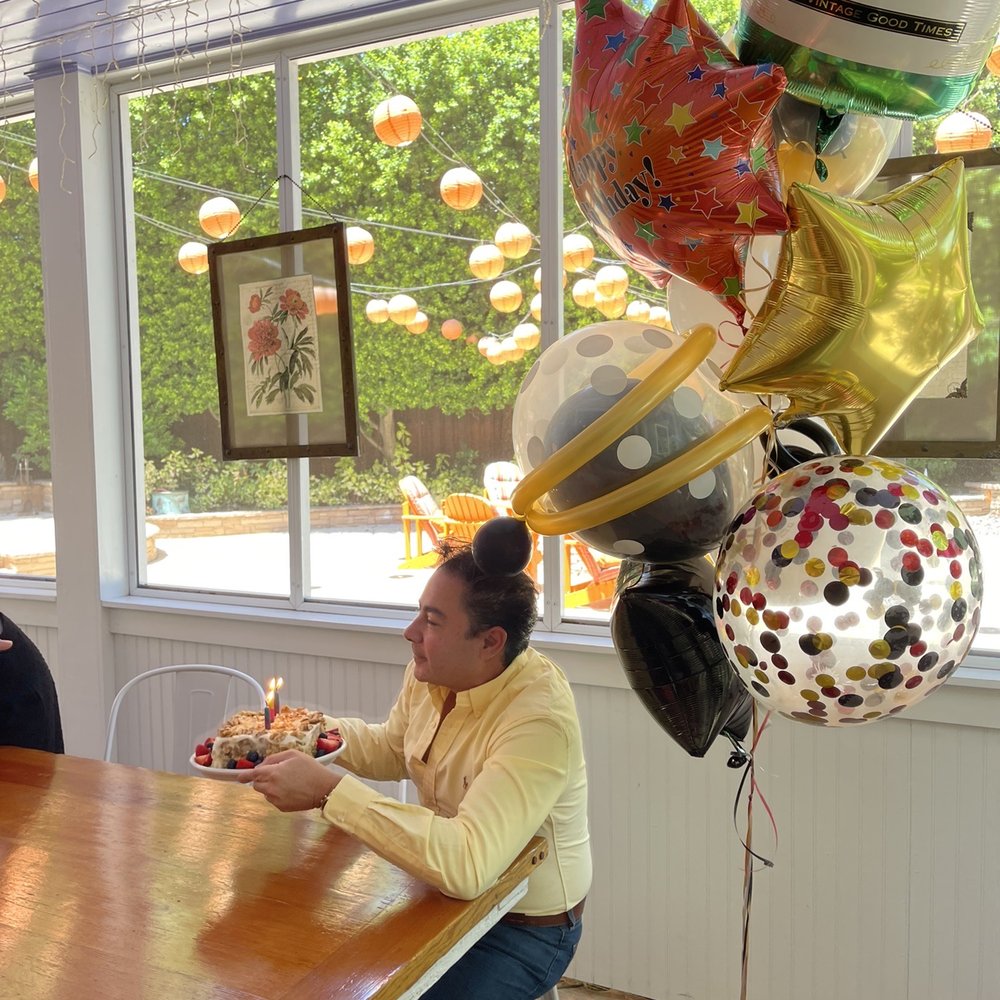 PoP! Balloons - Custom balloon bouquet - Balloon Services Near Me PoP! Balloons - Custom balloon bouquet - Balloon Services Near Me