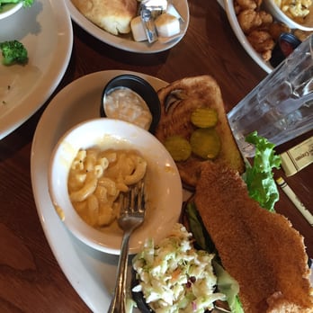 Cracker Barrel Old Country Store - Fried catfish sandwich with Mac and cheese, mixed vegetables and coleslaw. Added the tarter and coleslaw and it was delicious! - American Near Me - Midlothian, Virginia