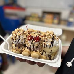 Village Ice Cream & Sweet Shoppe - Bubble waffle banana split
