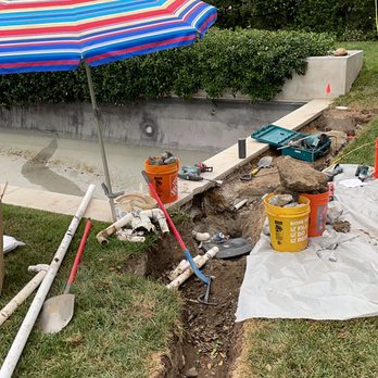 Fisheye Leak Detection - Replacing a pool skimmer that was cracked - Plumbing Near Me Fisheye Leak Detection - Replacing a pool skimmer that was cracked - Plumbing Near Me