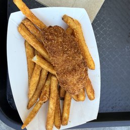 Kid cod meal + drink & small but good ice cream - $9 Kid cod meal + drink & small but good ice cream - $9
