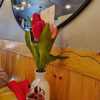 Toast'D Up - Valentines Day ambiance - Breakfast & Brunch Near Me - Loganville, Georgia Toast'D Up - Valentines Day ambiance - Breakfast & Brunch Near Me - Loganville, Georgia