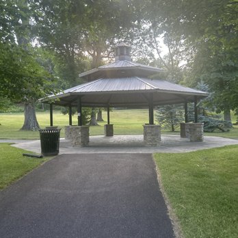 Cedar Grove Park - Parks Near Me - Cedar Grove, New Jersey Cedar Grove Park - Parks Near Me - Cedar Grove, New Jersey