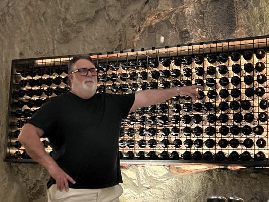 Hourglass Winery by null