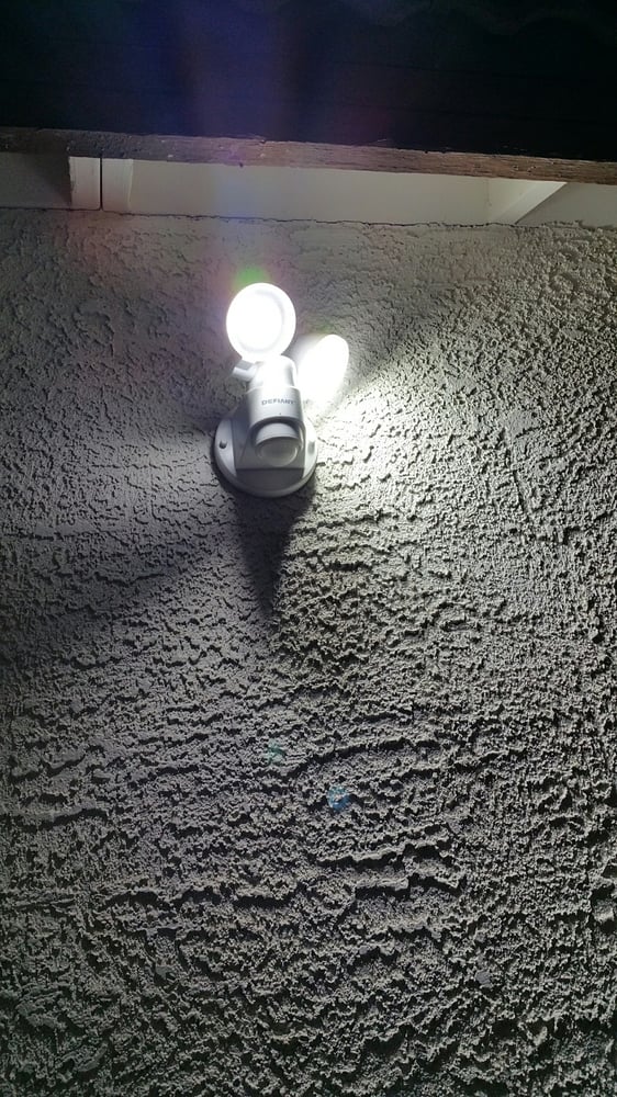 Slide of 619 Best Electricians Contractors