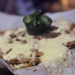 Bix - Cheese on chicken nachos