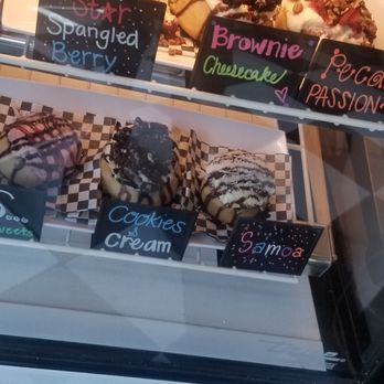 Cinnaholic - Samples - Desserts Near Me - Atlanta, Georgia Cinnaholic - Samples - Desserts Near Me - Atlanta, Georgia