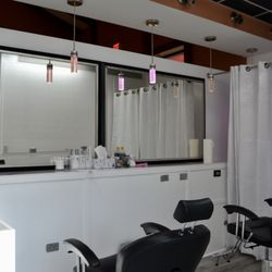 Dream Ibrowlash and Wax Beauty
