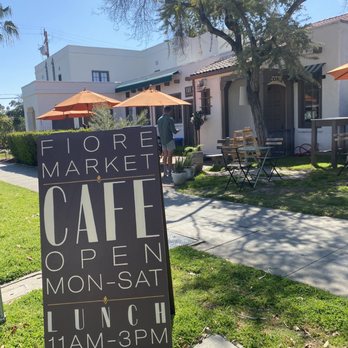 Piccadilly Grace - Outside - Coffee & Tea Near Me - South Pasadena, California Piccadilly Grace - Outside - Coffee & Tea Near Me - South Pasadena, California